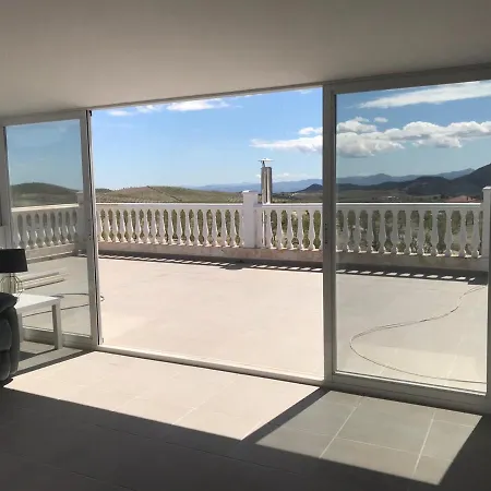 2 Bed-sleeps 4-mtn View-private Pool & Terrace Daire